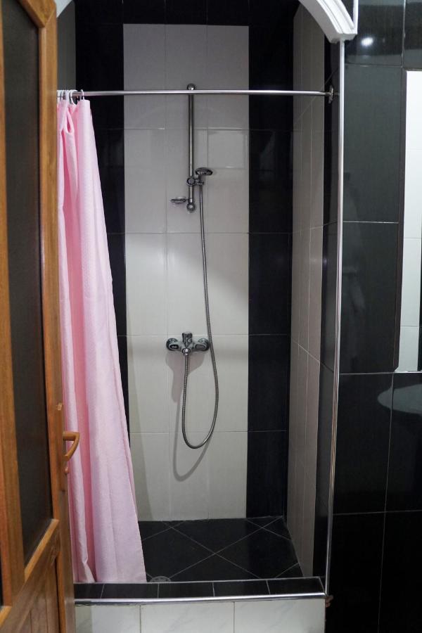 Hotel Nor Erivan Exterior foto
